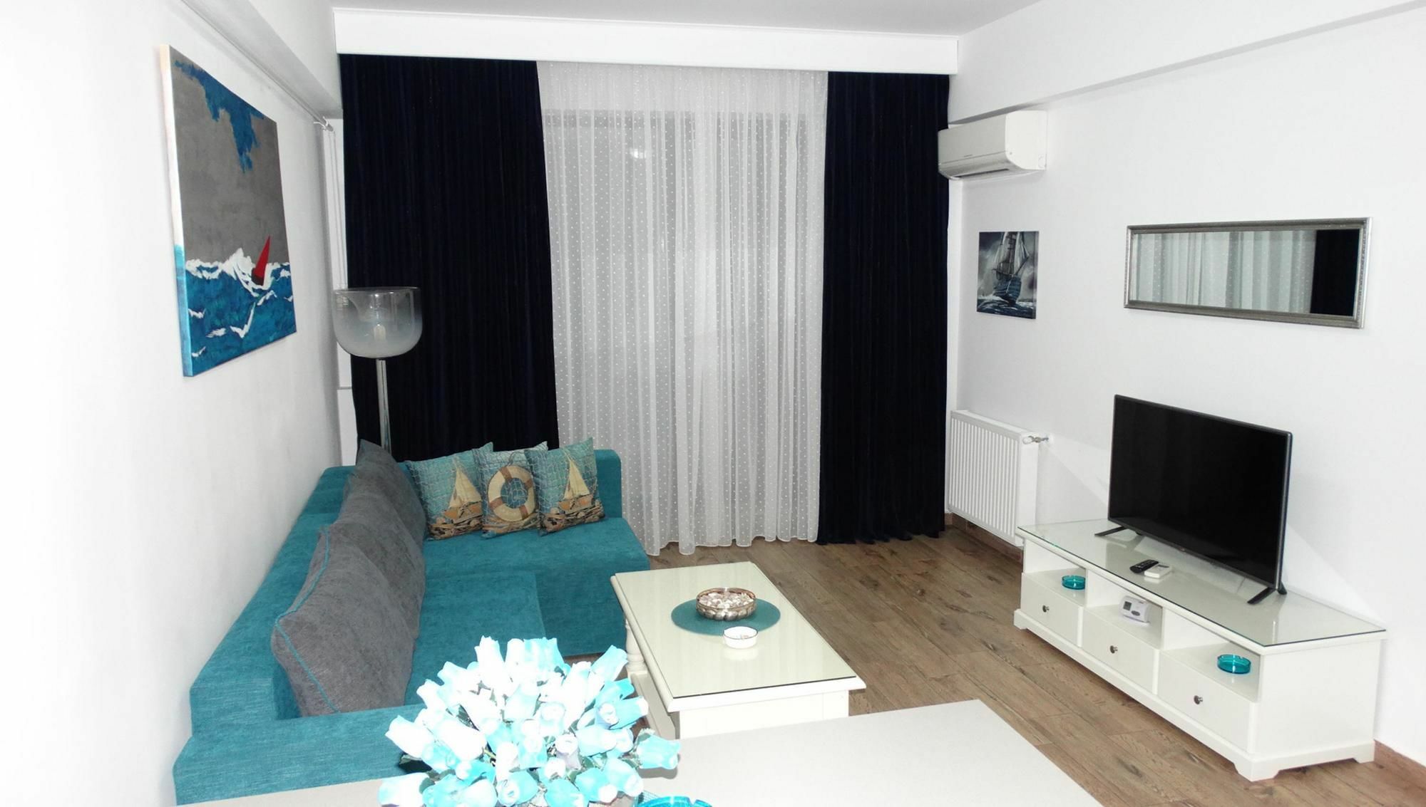 Bluemarina Apartamente Mamaia Kültér fotó